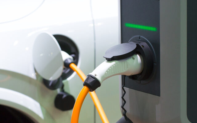 Indian Wells Splurging For Five EV Charging Stations At City Golf Course