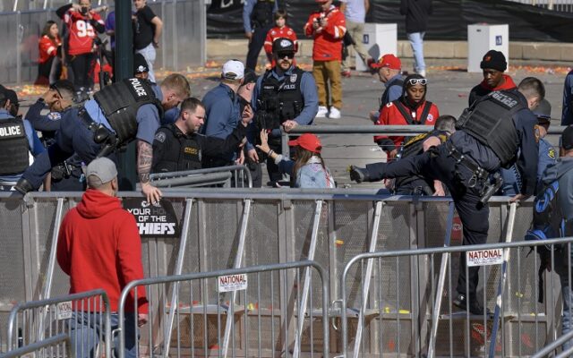 One Person Dead, 22 Hurt; Three People In Custody After Shooting At Kansas City Super Bowl Parade